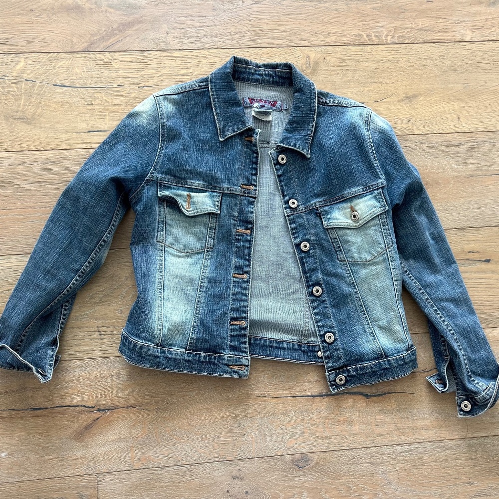 Silver Jean Jacket Size L - But fits like a medium